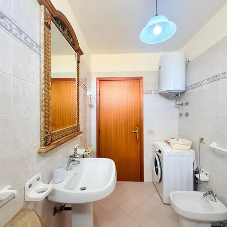 Holiday home Cammini Di Sale Tra Le Saline Torre Nubia